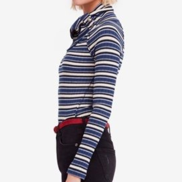 Free People Cape Cod Thermal in Blue - Picture 4 of 8